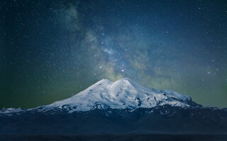 MONTE ELBRUS, RÚSSIA