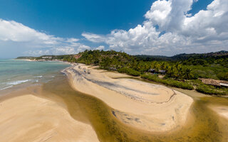 PRAIA DO ESPELHO