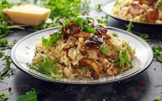 Risoto de Funghi, Tomatinhos e Sálvia