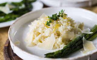 Risoto de Limão-siciliano com Crocante de Parmesão