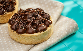 Torta com brigadeiro