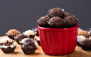 Brigadeiro fit de leite de coco