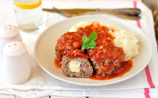 Bolinhos de Carne e Queijo