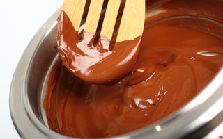 Modo de preparo do chocolate quente – Passo 1