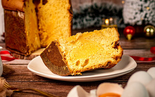 Panettone de Ovos Moles da B.LEM