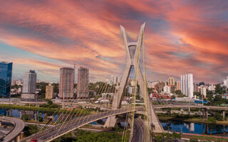 Ponte Estaiada