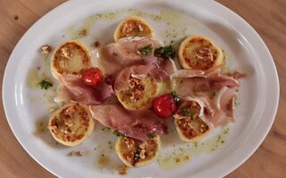 Ravioli ripieni Di Ricota de Búfala e Limão Siciliano, Itália