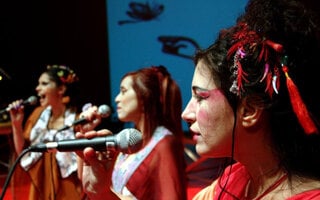 "Haru no Umi" Mar da Primavera | Show