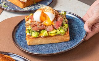 CAFÉ DA MANHÃ & BRUNCH NO MOMONOKI