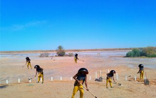 Águas Subterrâneas: Marrativas de Confluências