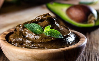 Creme de abacate e cacau