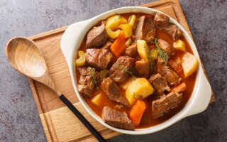 Sopa de legumes com carne