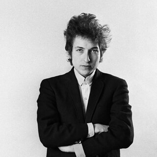 Literatura: Após Nobel de Literatura, vendas de livros do Bob Dylan disparam