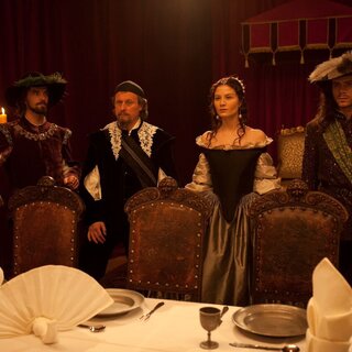 Cinema: A Jovem Rainha