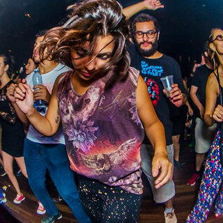 Baladas: Confira as melhores festas e baladas para curtir música brasileira em São Paulo