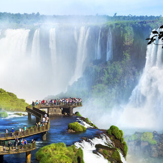 Viagens Nacionais: Imperdível: Curitiba e Foz do Iguaçu na mesma viagem com passagens por R$ 563 com todas as taxas