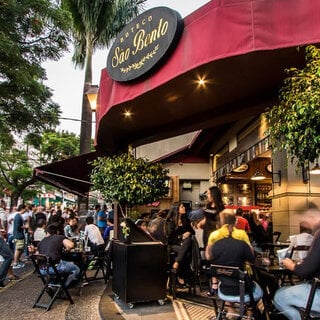 Bares: 13 bares em São Paulo com mesinhas na calçada que vale a pena conhecer
