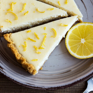 Receitas: Receita: aprenda a fazer torta mousse de limão com chocolate Galak