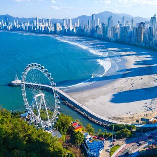 Viagens: 12 destinos nacionais que prometem bombar no Réveillon 2024