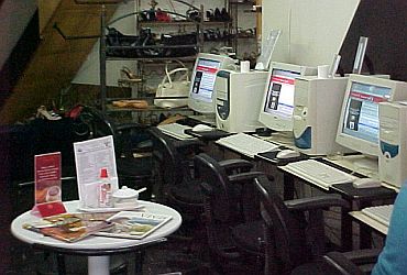 Internet Club Café