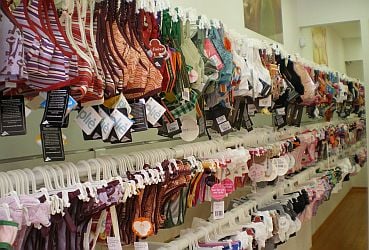 Compras: Outlet Lingerie - Vila Olímpia