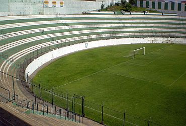 Esportes: Estádio Raimundo Sampaio