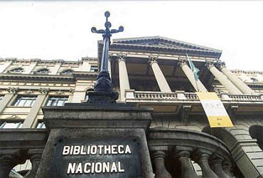 Viagens: Biblioteca Nacional