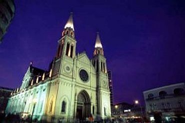 Viagens: Catedral Basílica Menor de Nossa Senhora da Luz