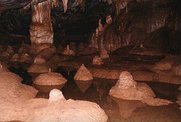 Viagens: Caverna de Botuverá