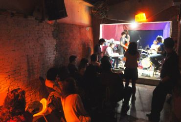 Bares (antigo): Jazz nos Fundos