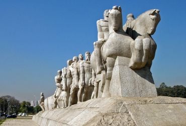 Viagens: Monumento às Bandeiras