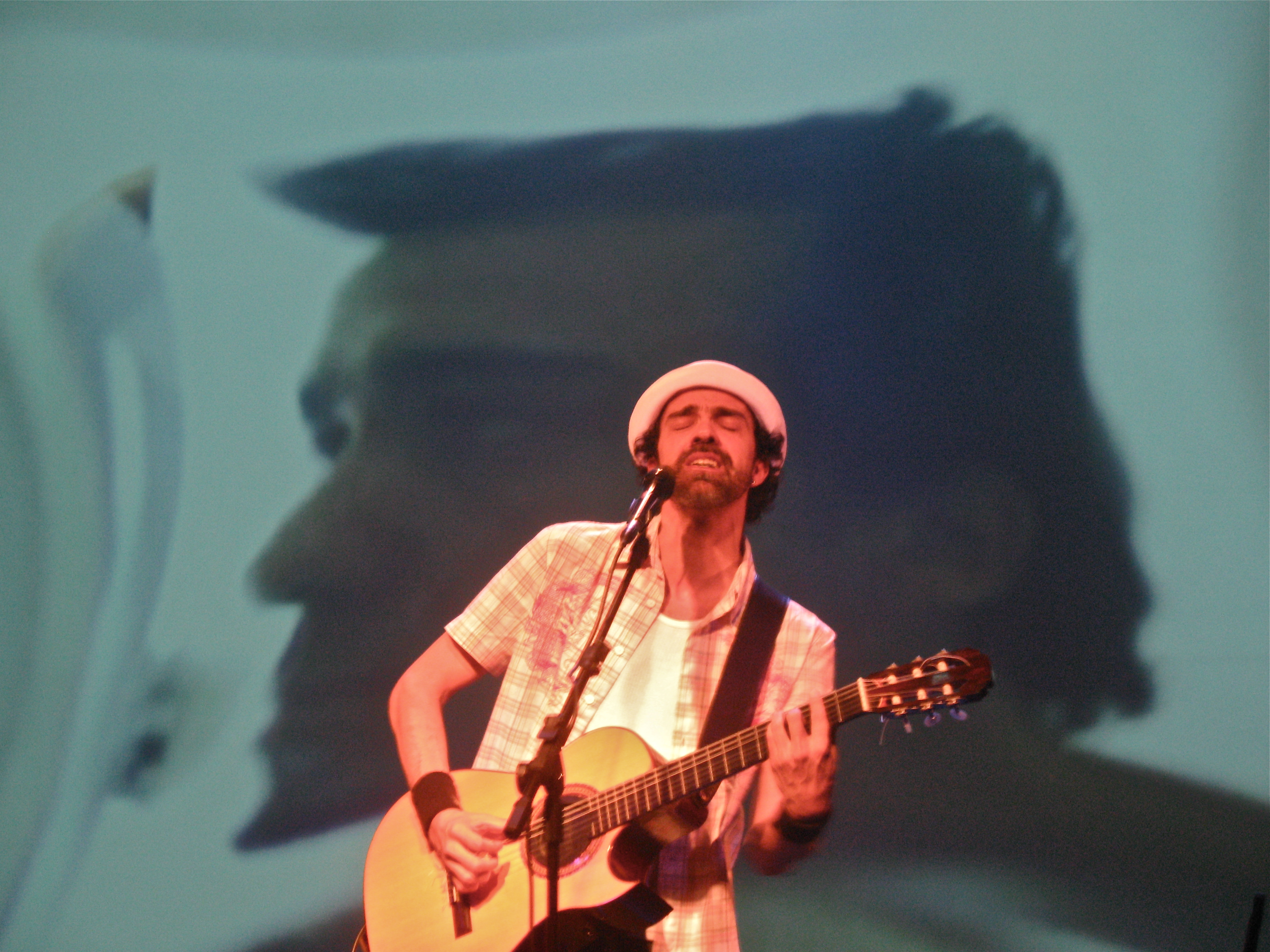 Viagens: Paulinho Moska + Lisandro Aristimuño – Paraty Latino 2011