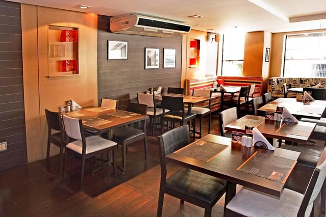 Restaurantes: Riversides Shikki Cafe