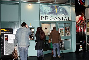 Cinema: Sala P. F. Gastal