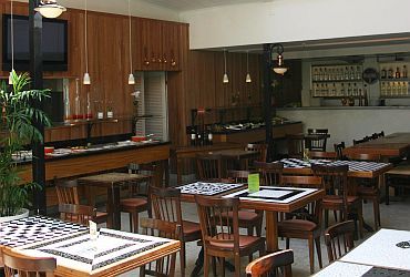 Restaurantes: Vila Gourmet - Barra Square Shopping Center