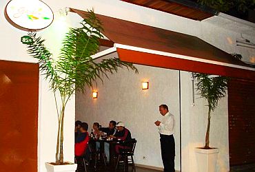 Bares (antigo): The Garden Bar