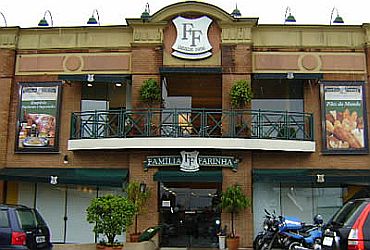 Restaurantes: Padaria Família Farinha