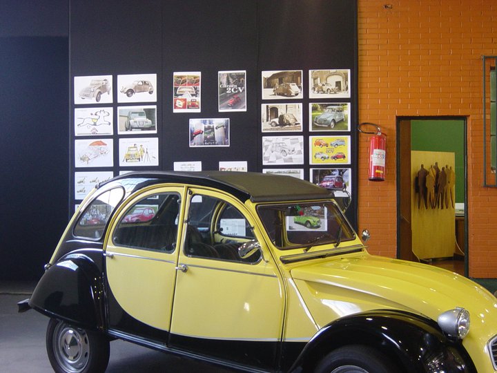 Arte: Museu Nacional do Automóvel