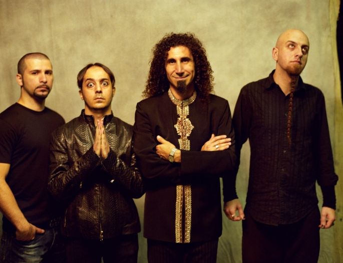Viagens: System of a Down
