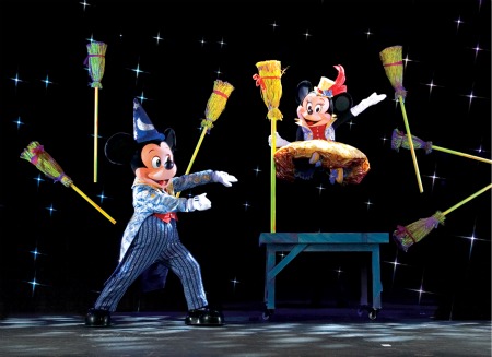 Arte: Disney Live! As Mágicas do Mickey