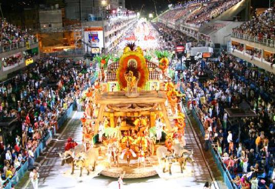 Viagens: Desfile de Carnaval 2012 no RJ