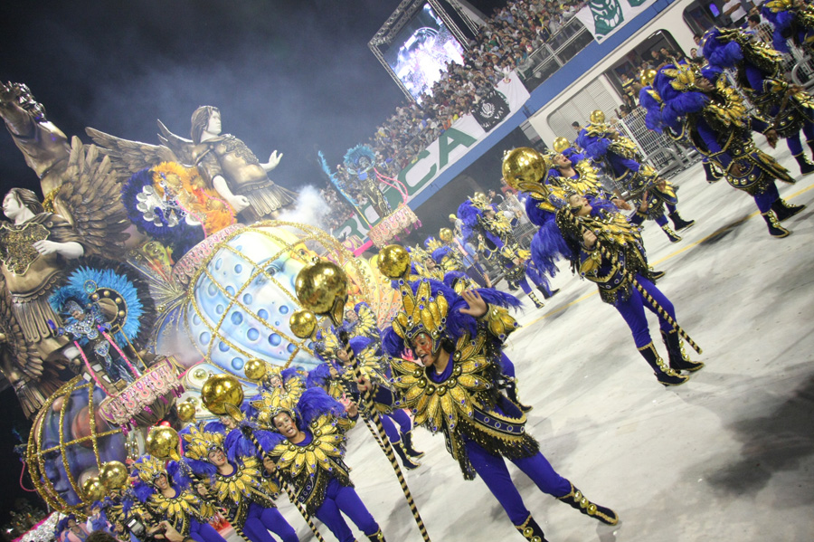 Baile de Carnaval das Crianças no Club Homs. – TV Homs