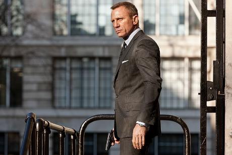 Cinema: Começa pré-venda de ingressos para o filme 007 - Operação Skyfall