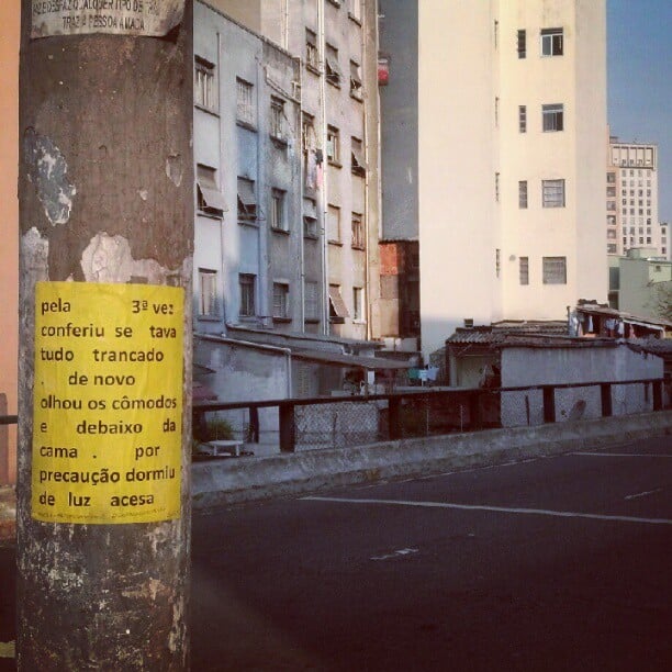 Microrroteiros para o fim do mundo