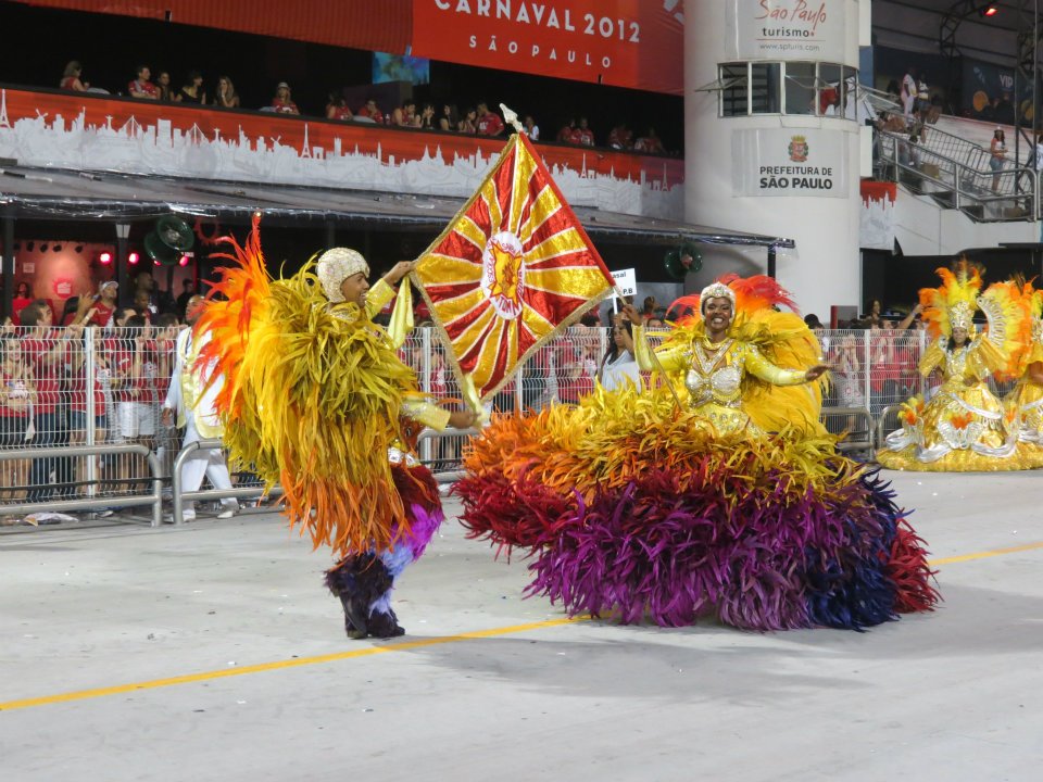 Viagens: Conheça o samba-enredo da Tom Maior para 2013