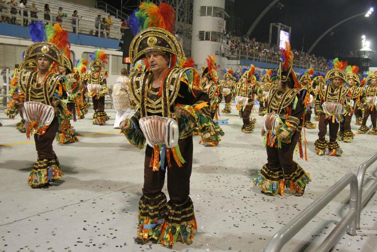 Viagens: Conheça o samba-enredo da Nenê de Vila Matilde para 2013