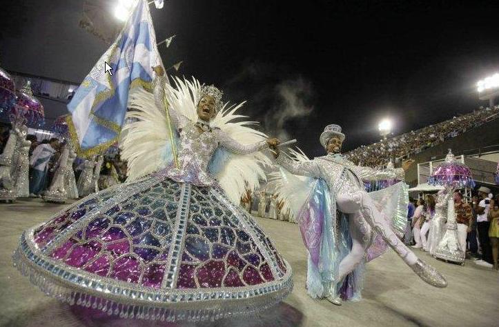 Na Cidade: Ensaios Vila Isabel 2013