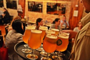 Noite: Cerveja em Dobro em São Paulo