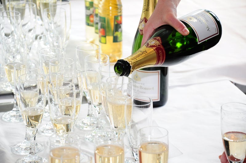 Saúde e Bem-Estar: Champagne engorda?