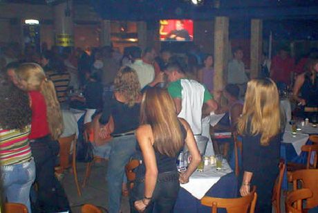 Bares (antigo): Barril 8000 da Praia